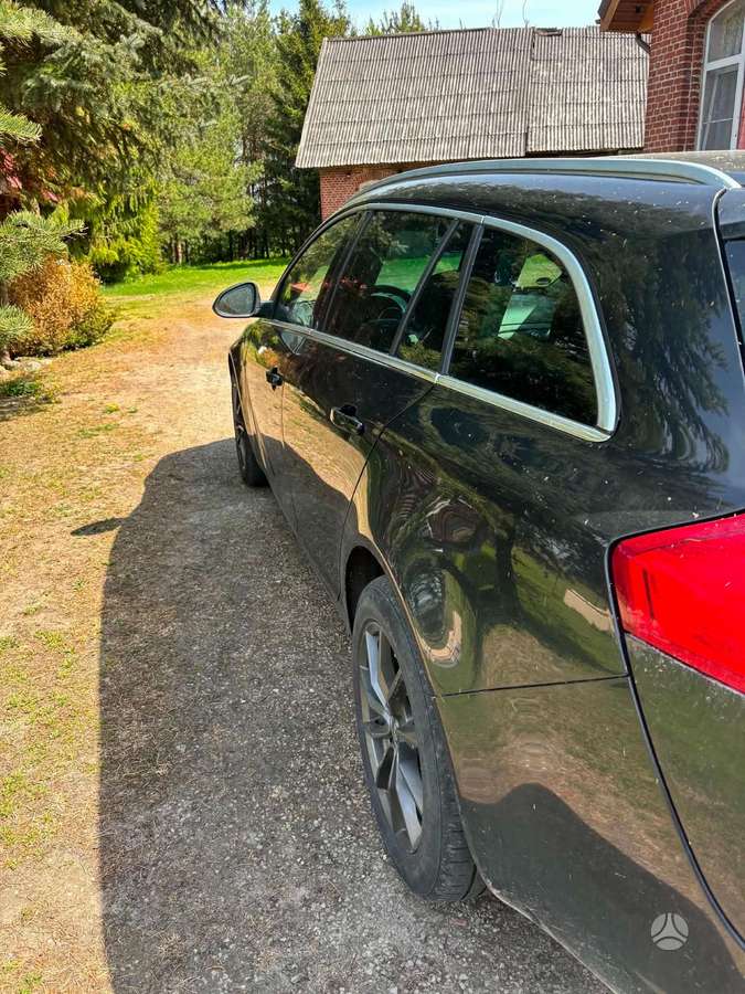 Opel Insignia 2013 — engine 1956 cm³, 163 HP (120kW)