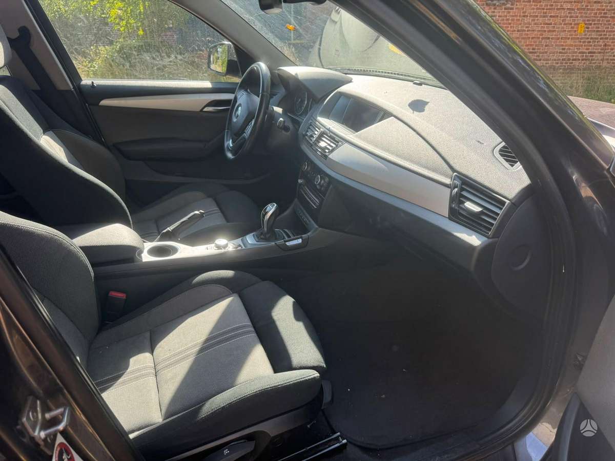 BMW X1 2013 — двигун 1997 cm³, 184 HP (135kW)