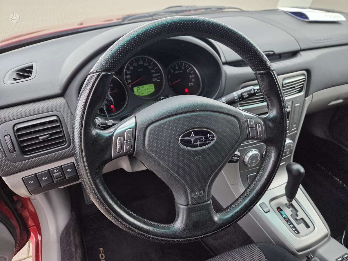 Subaru Forester 2006 — photo 13