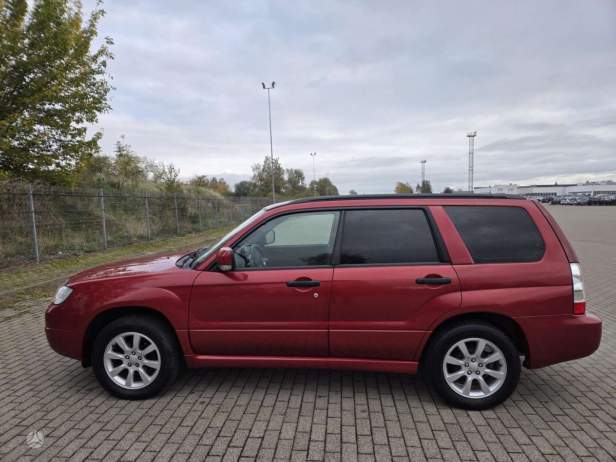 Subaru Forester 2006 — photo 6