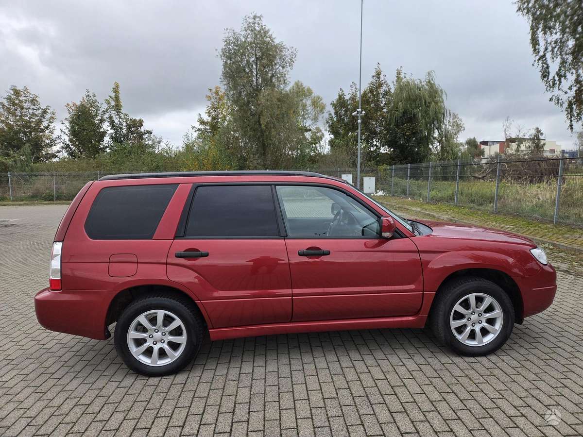 Subaru Forester 2006 — photo 7
