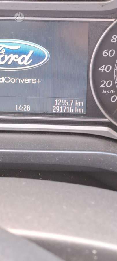 Ford S-MAX 2009 — interior