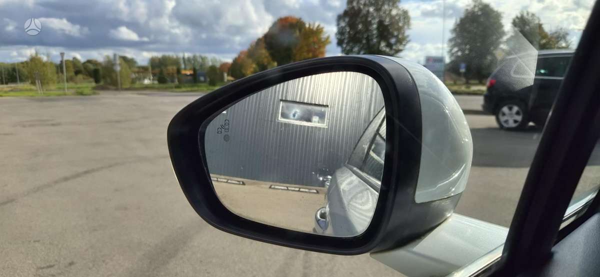 Peugeot 508 2014 — двигун 1998 cm³, 163 HP (120kW)