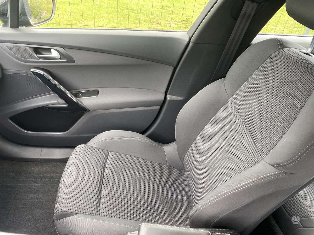 Peugeot 508 2014 — photo 8