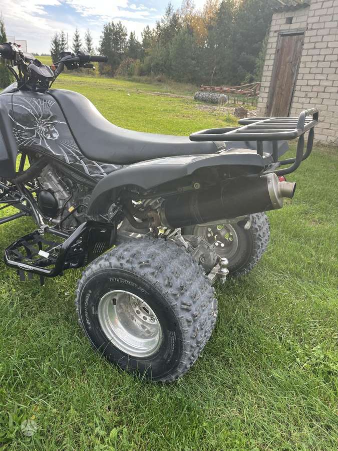 Kawasaki KFX 2007 — interior