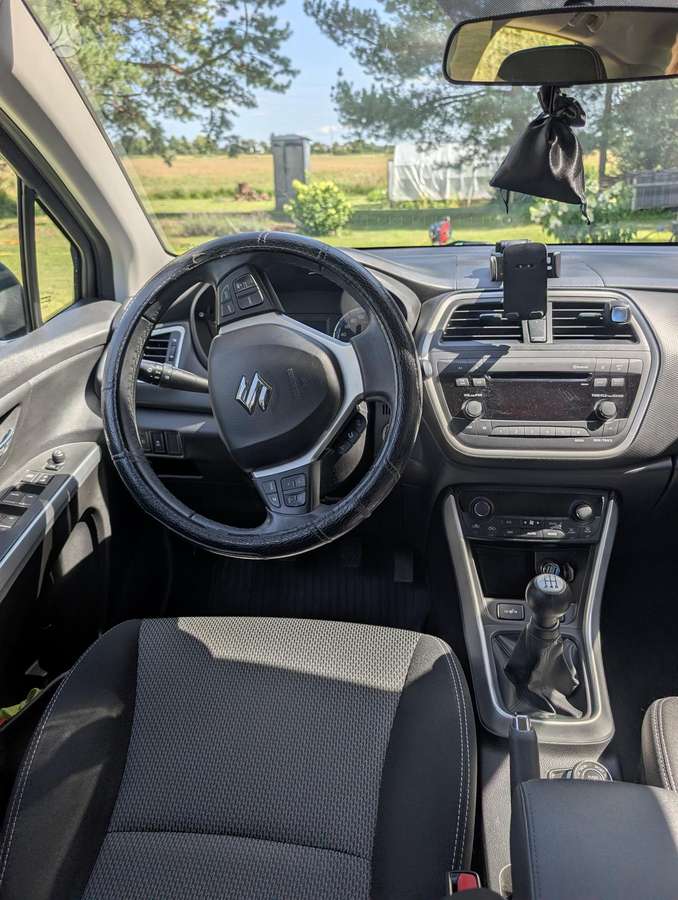 Suzuki SX4 2014 — photo 10