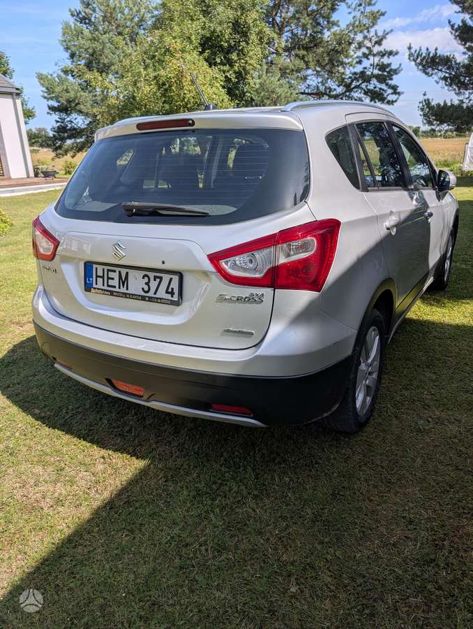 Suzuki SX4 2014 — engine 1586 cm³, 120 HP (88kW)