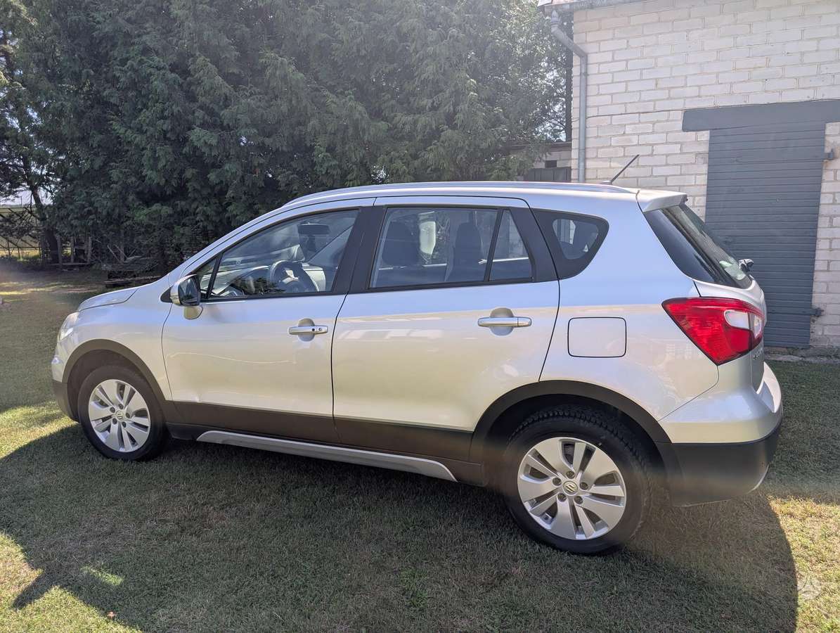 Suzuki SX4 2014 — photo 9