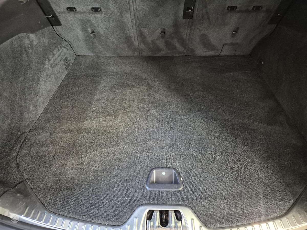 Volvo V60 2015 — photo 24