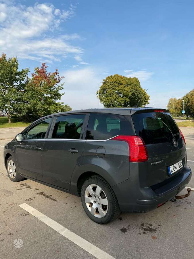 Peugeot 5008 2013 — photo 5