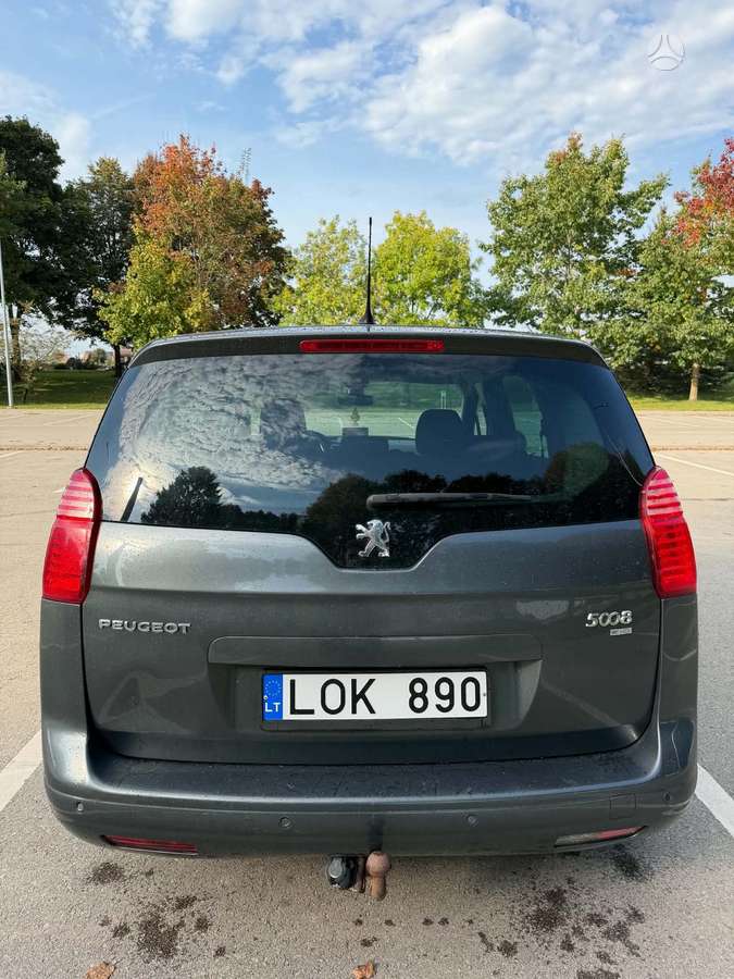 Peugeot 5008 2013 — photo 8
