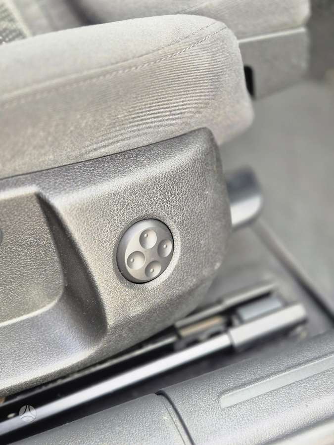 Audi A4 2013 — photo 19