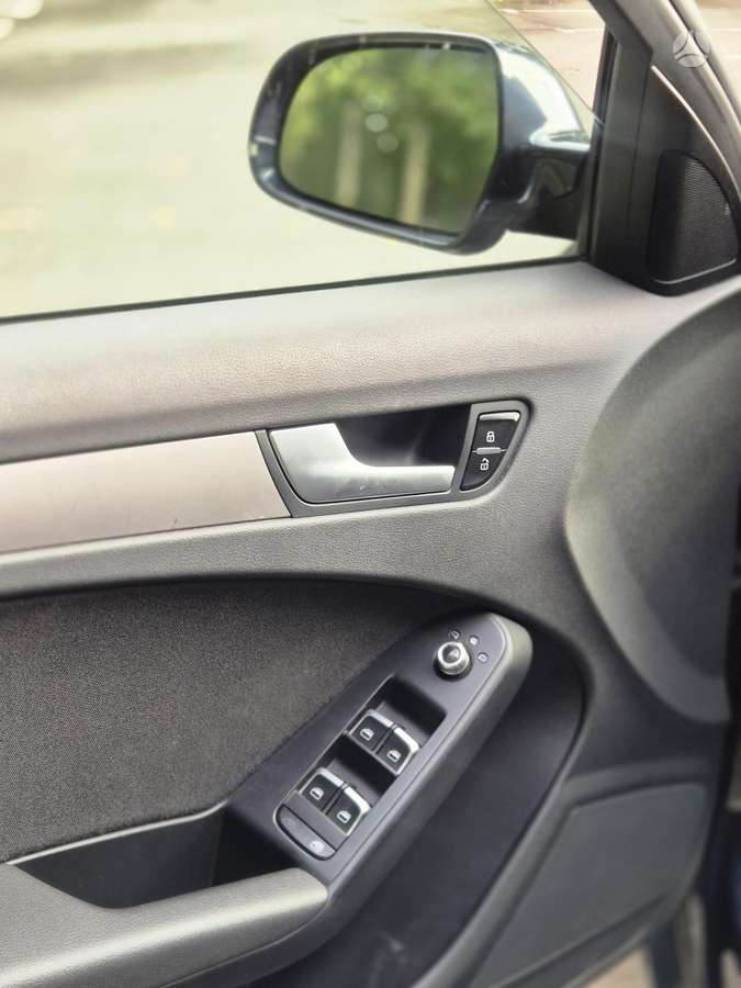 Audi A4 2013 — photo 29