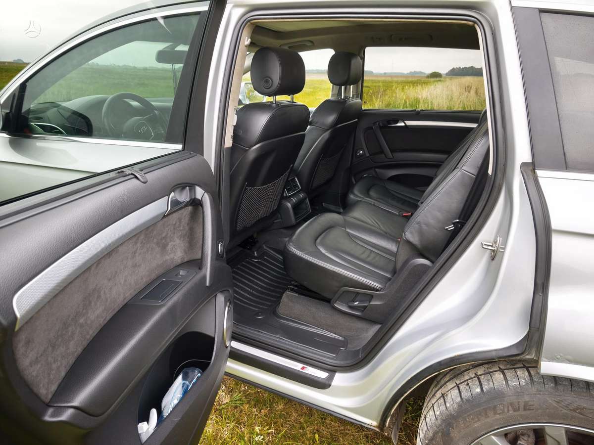 Audi Q7 2007 — photo 12