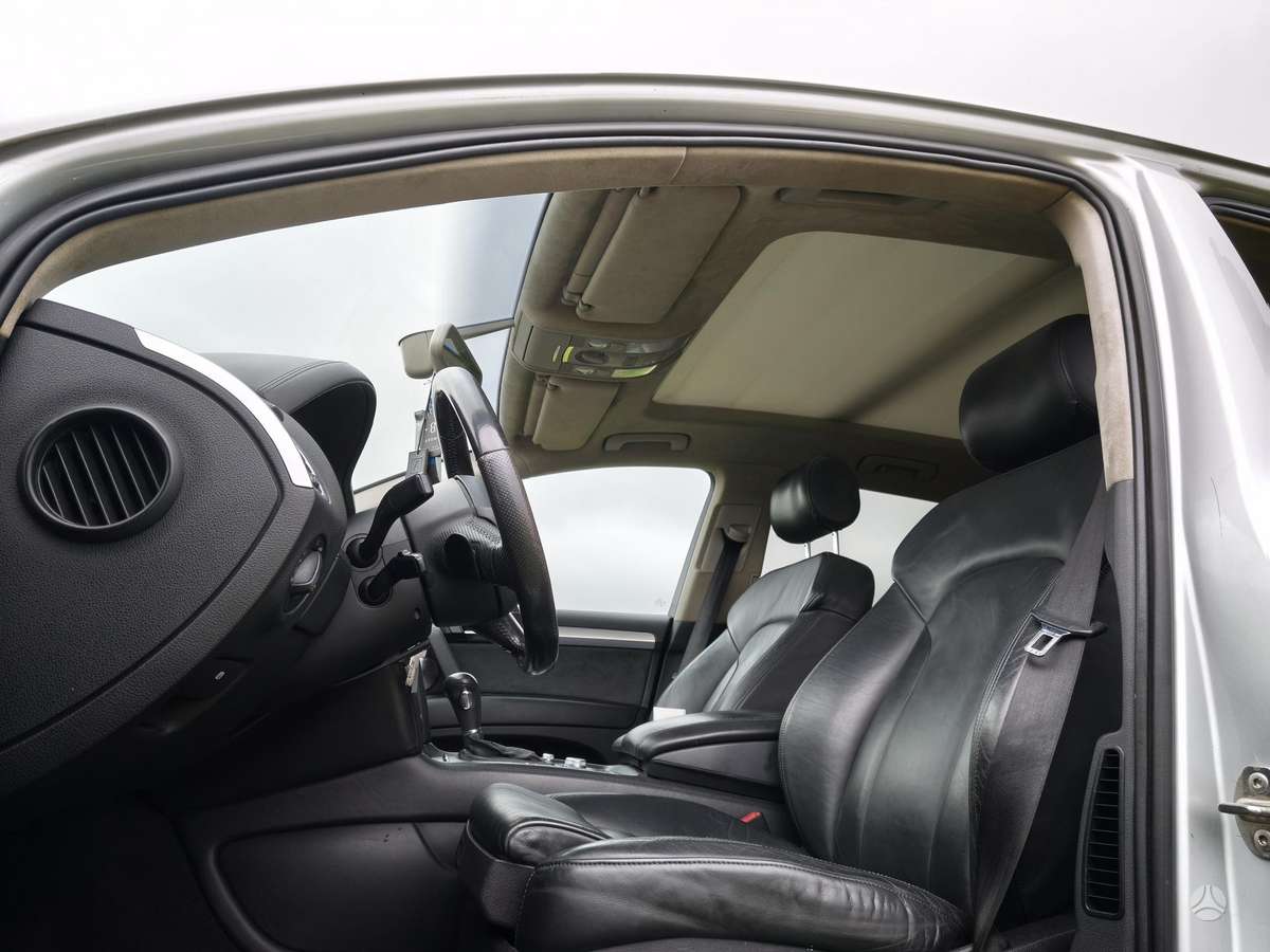 Audi Q7 2007 — photo 13