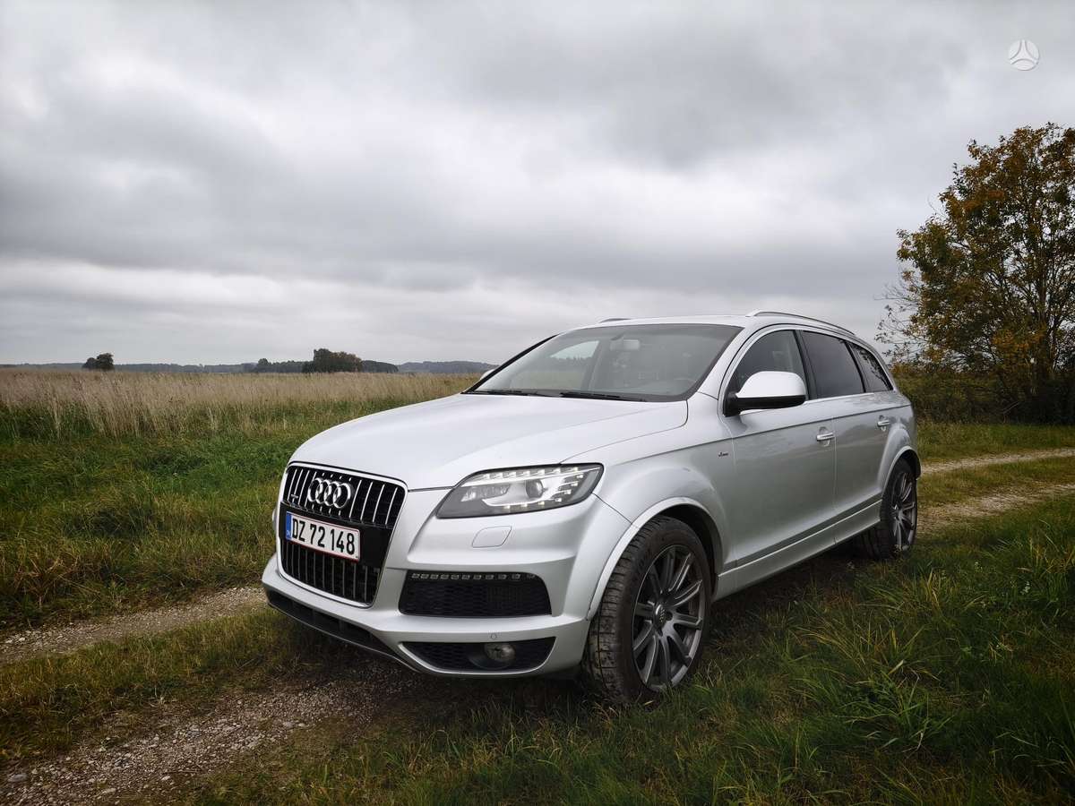 Audi Q7 2007 — rear view