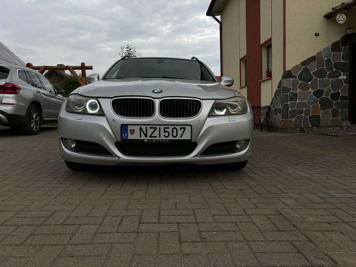 BMW 325 2008 — photo 12