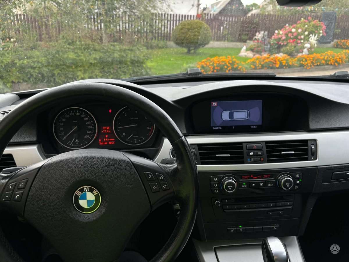 BMW 325 2008 — engine 2993 cm³, 197 HP (145kW)