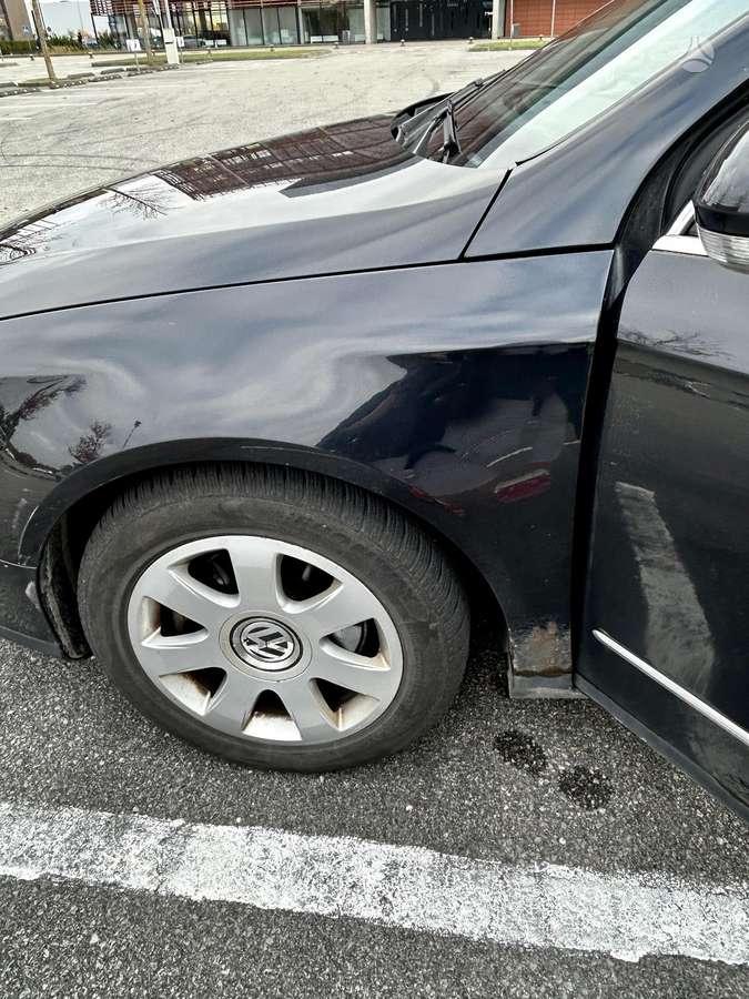 Volkswagen Passat 2007 — салон