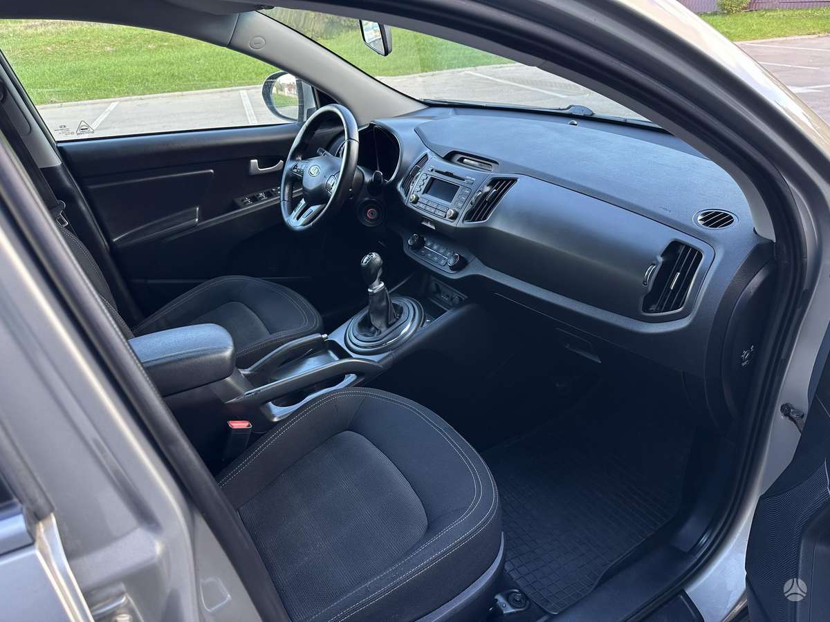Kia Sportage 2013 — photo 12