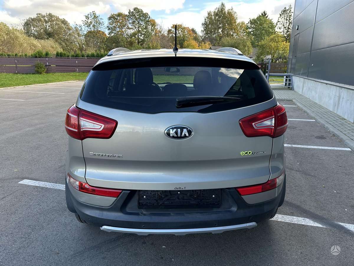 Kia Sportage 2013 — engine 1700 cm³, 116 HP (85kW)