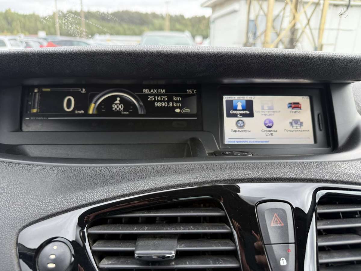 Renault Grand 2013 — photo 11