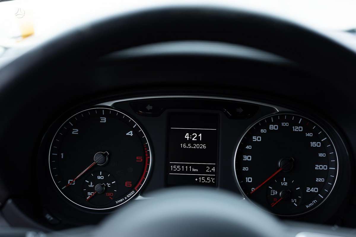 Audi A1 2012 — photo 9