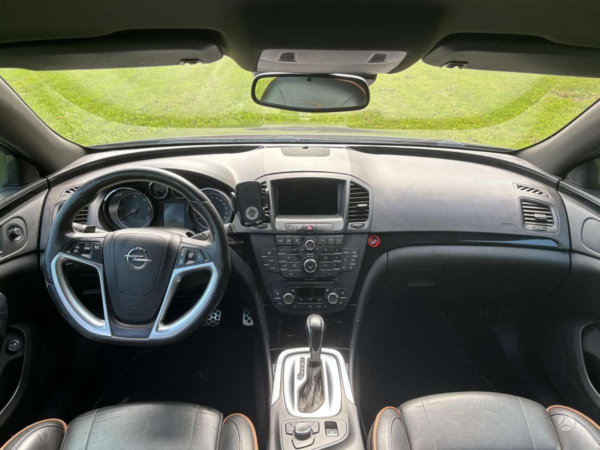 Opel Insignia 2013 — photo 9