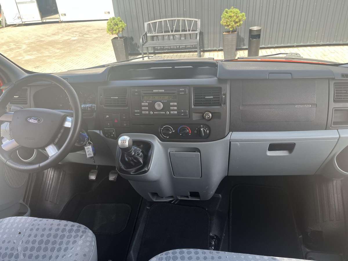 Ford Transit 2012 — photo 13