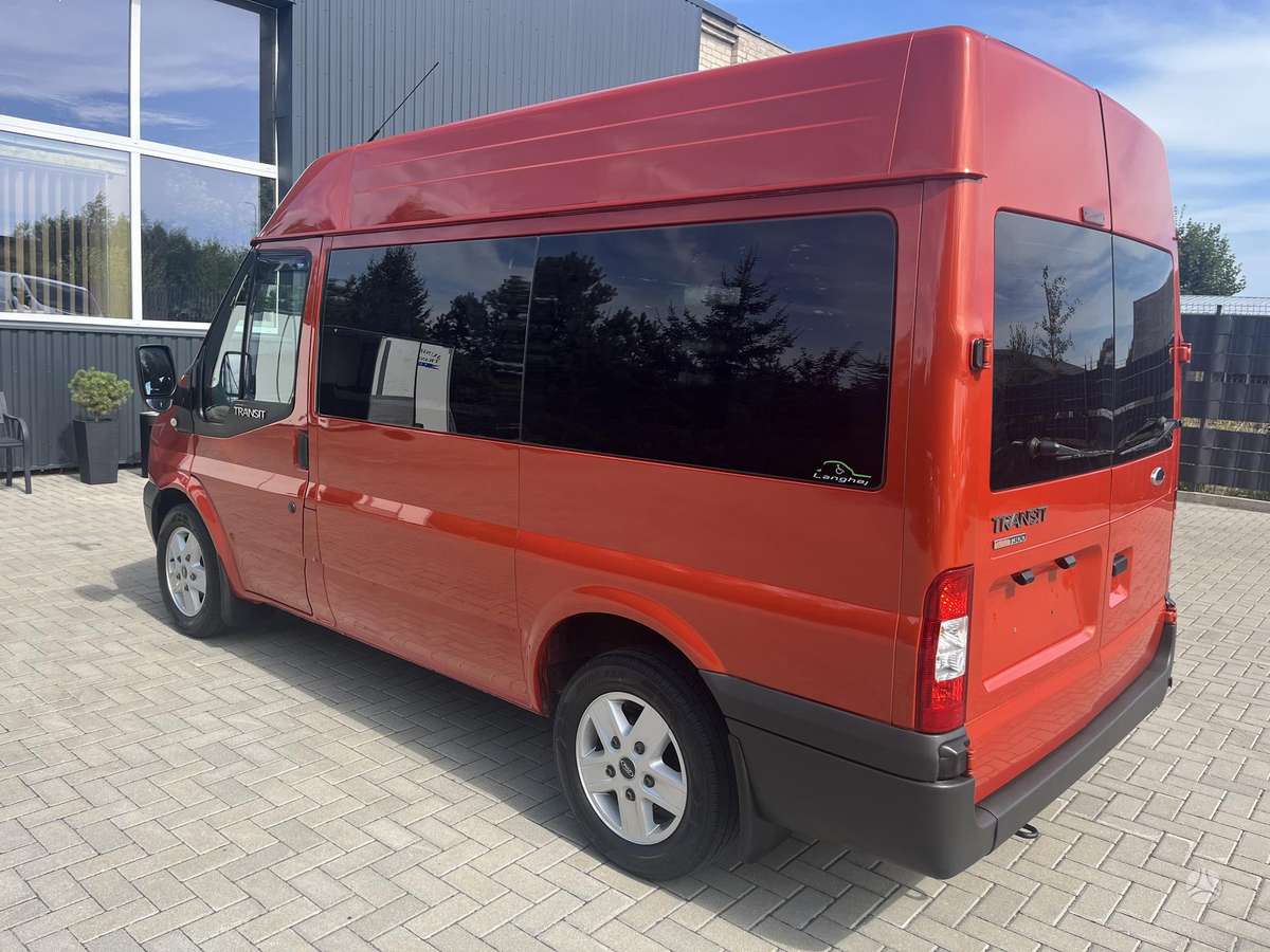 Ford Transit 2012 — interior