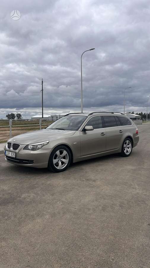 BMW 530 2008 — engine 2990 cm³, 235 HP (173kW)