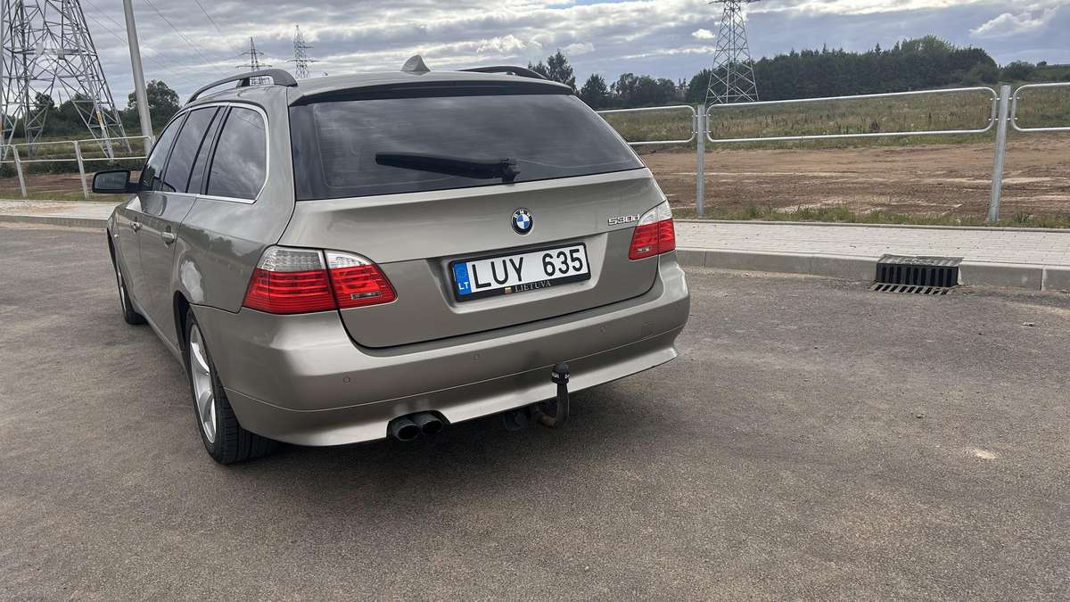 BMW 530 2008 — photo 6