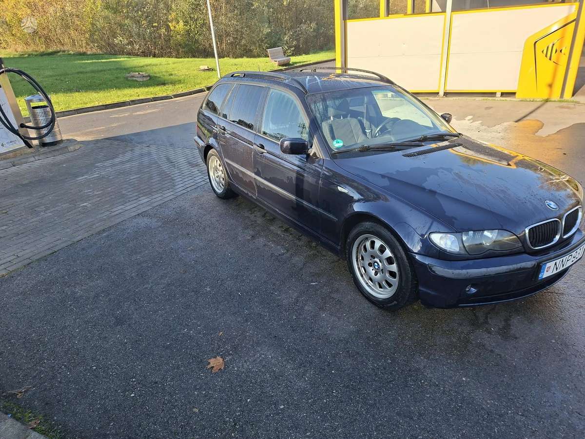 BMW 320 2004 — двигун
