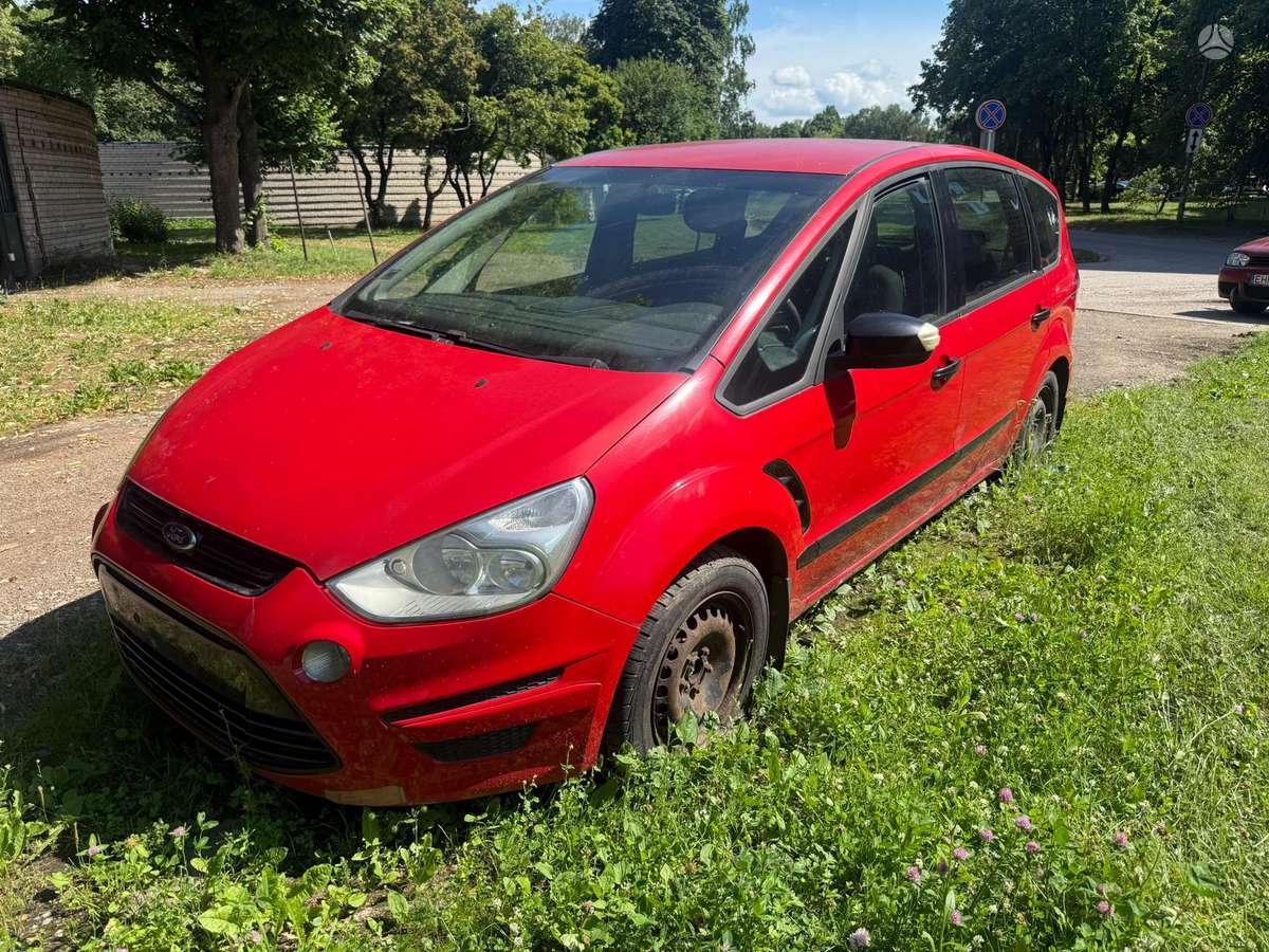 Ford S-MAX 2013 — photo 5