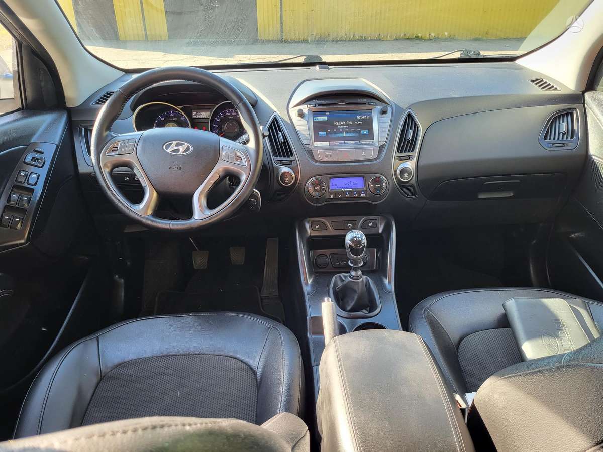 Hyundai ix35 2014 — фото 10
