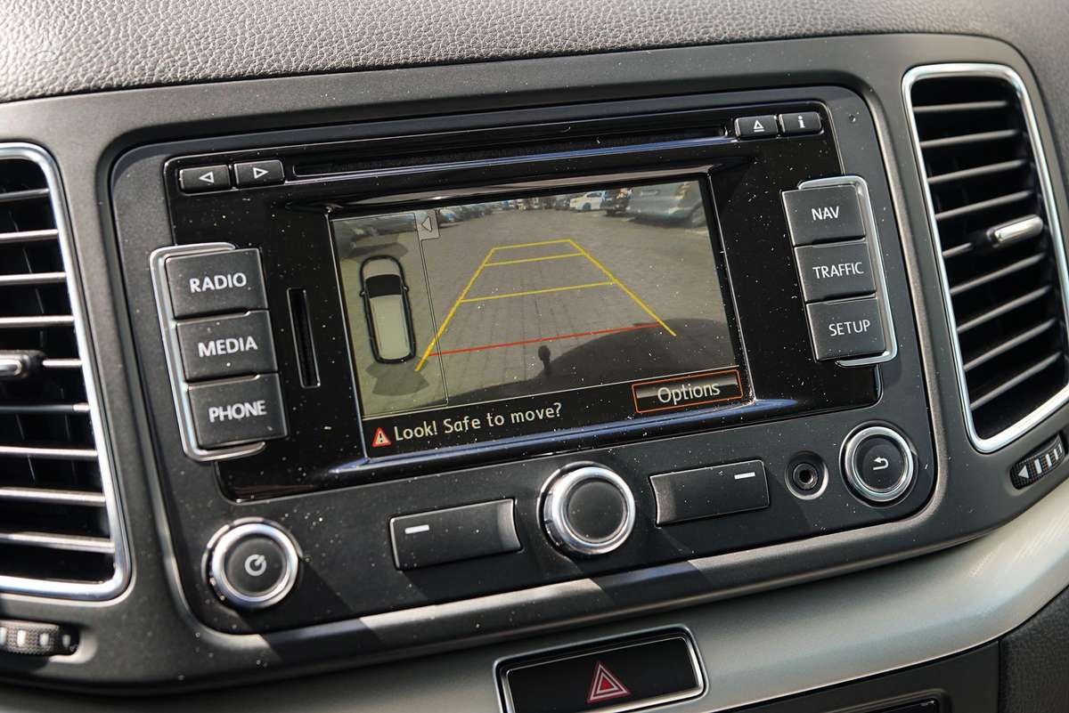 Seat Alhambra 2014 — photo 14