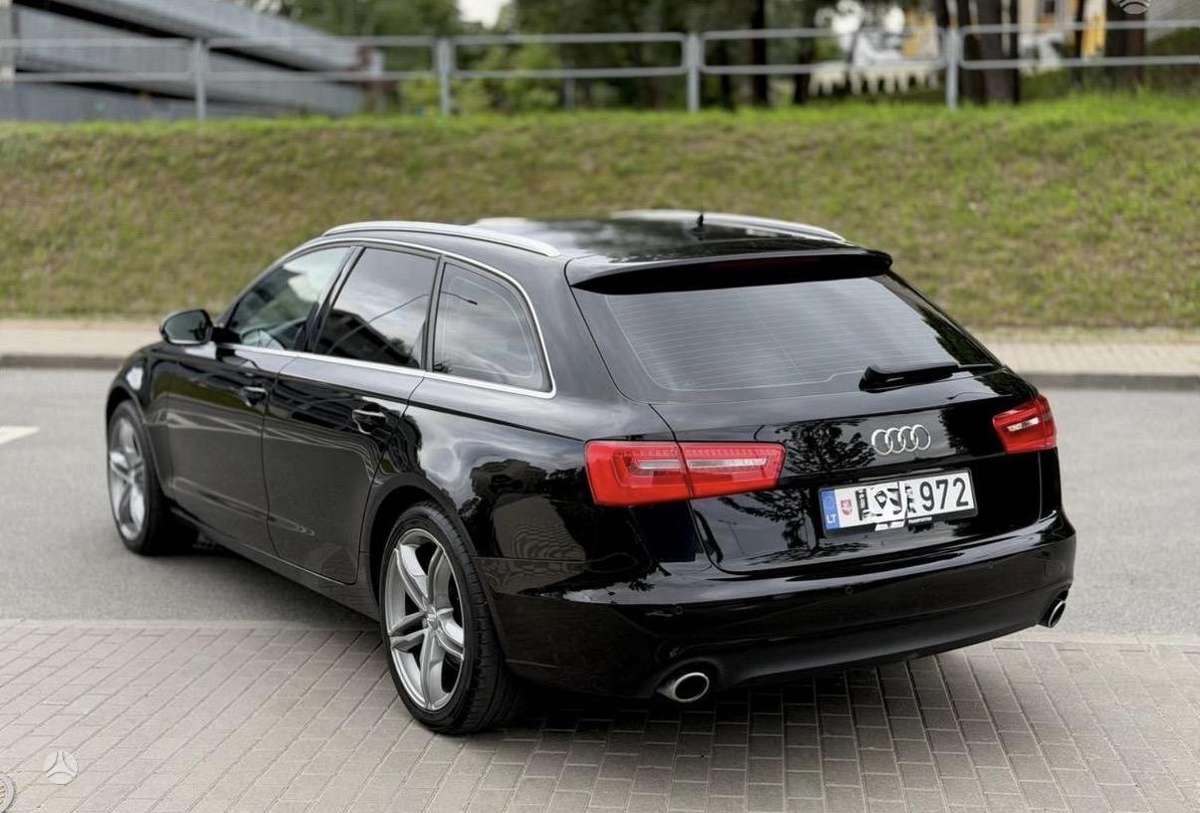 Audi A6 2013 — двигун 3000 cm³, 245 HP (180kW)