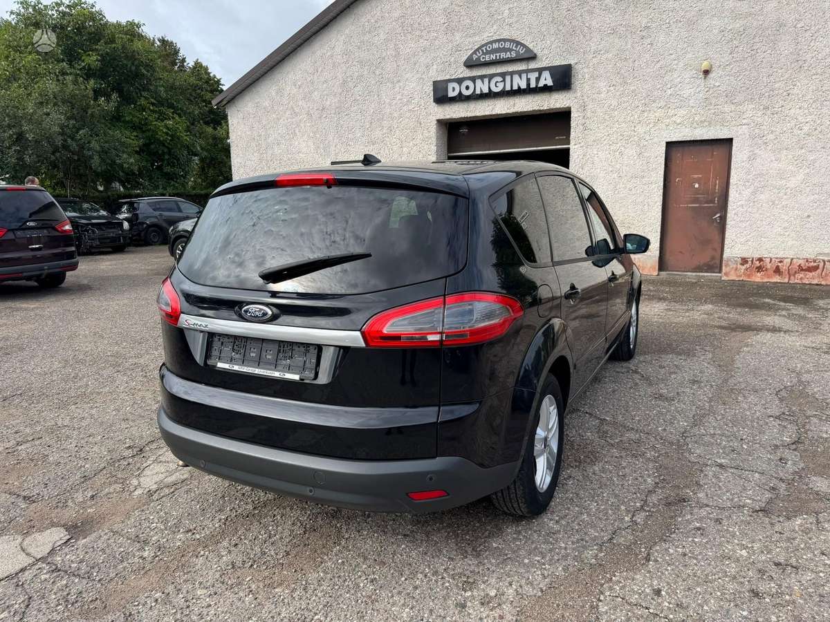 Ford S-MAX 2013 — photo 5