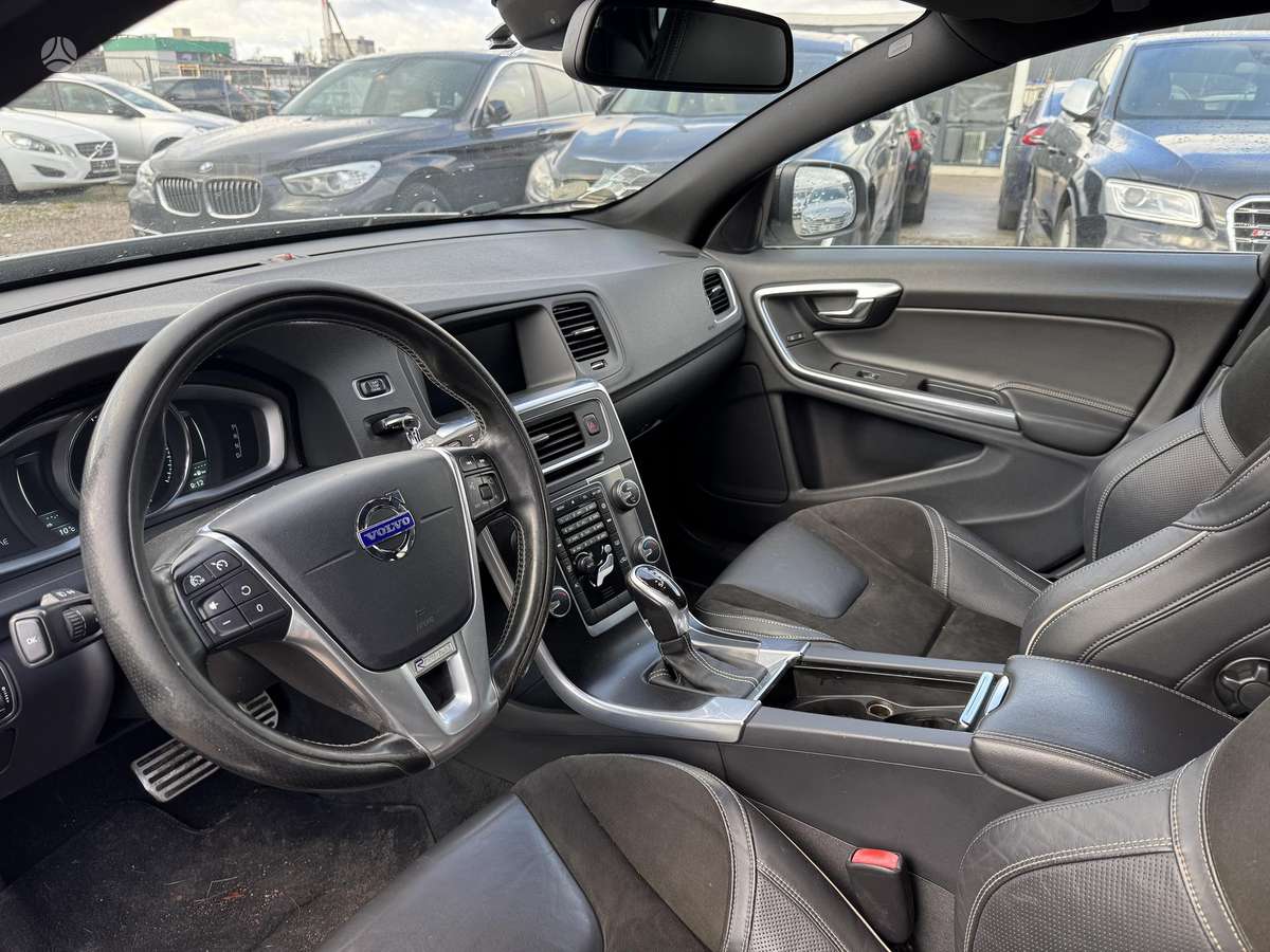 Volvo V60 2014 — photo 6