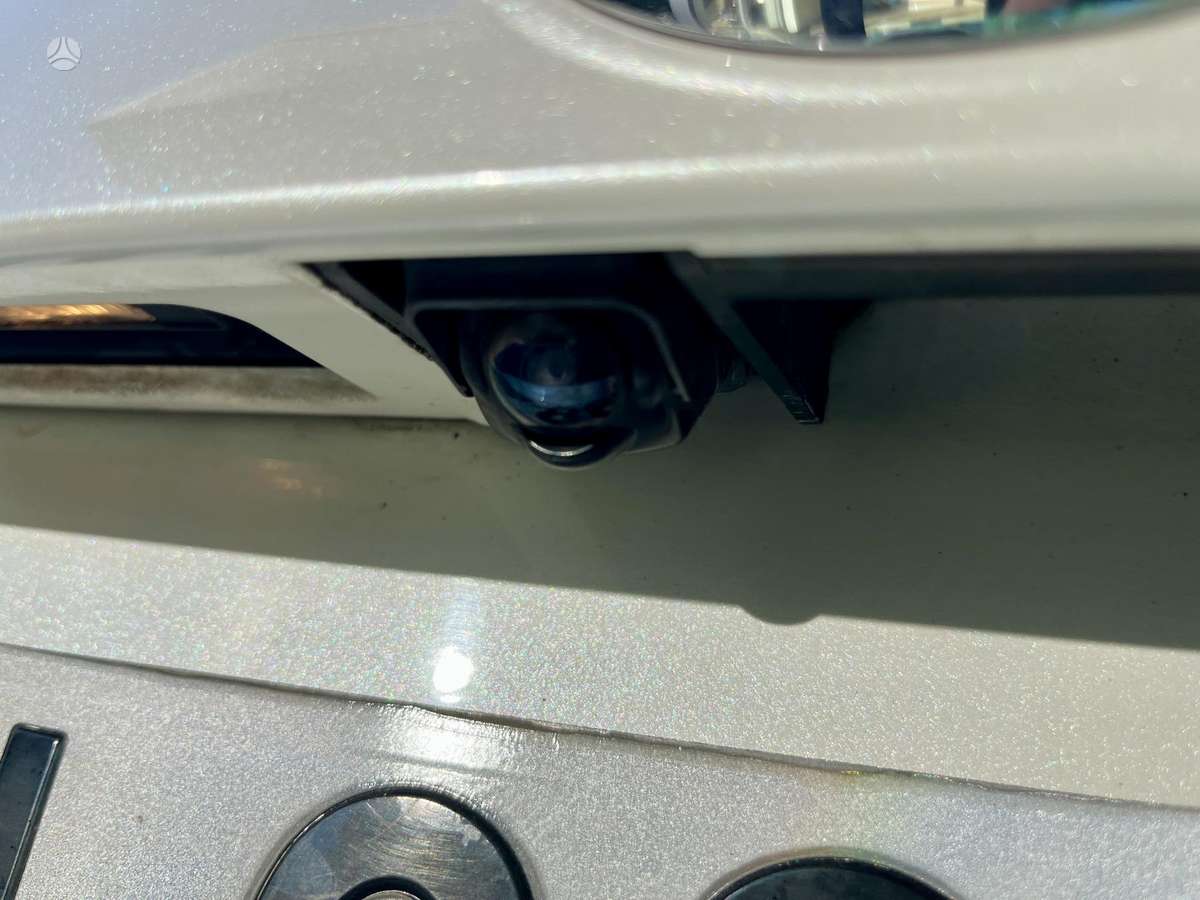 Nissan Juke 2014 — photo 19