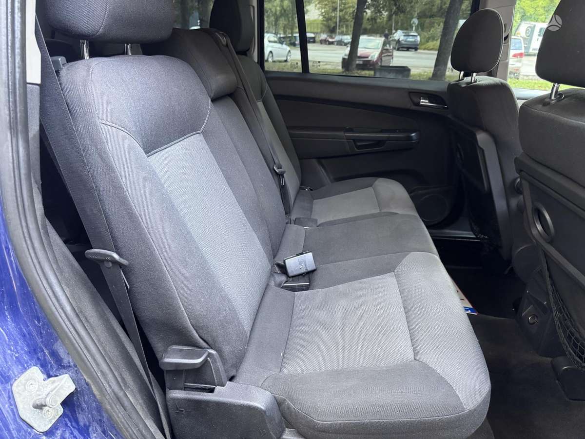 Opel Zafira 2006 — photo 11