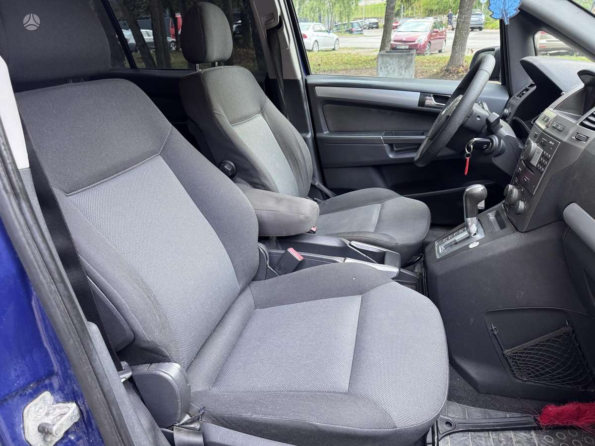 Opel Zafira 2006 — photo 8