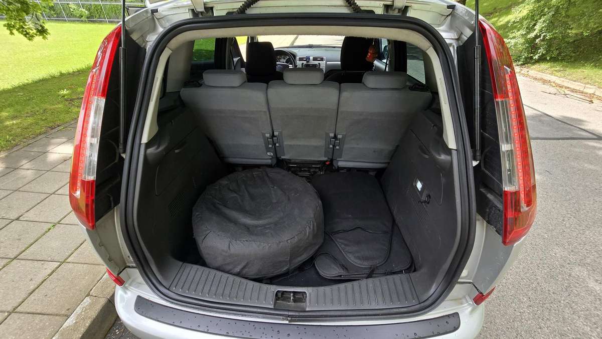 Ford C-MAX 2009 — photo 10