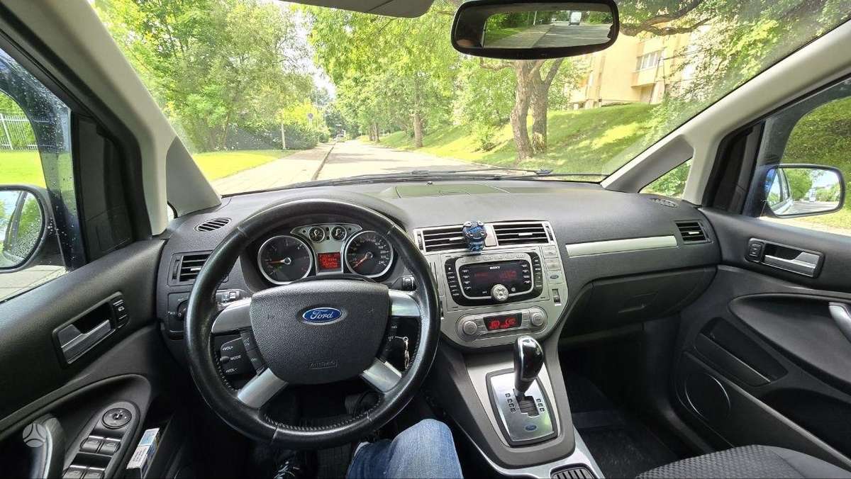 Ford C-MAX 2009 — photo 11
