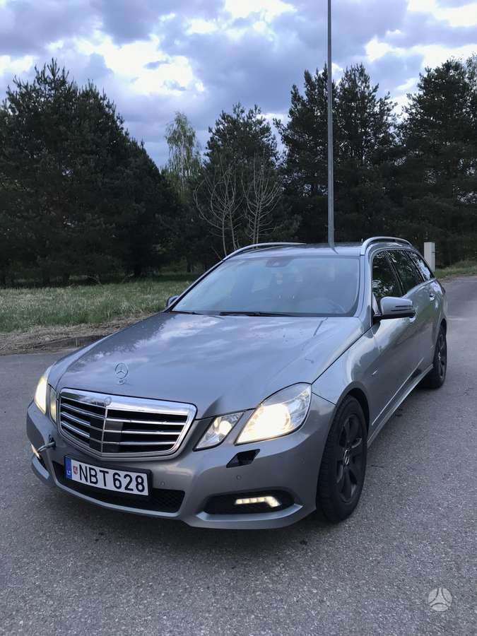 Mercedes-Benz E220 2011 — vehicle for AFU Ukraine
