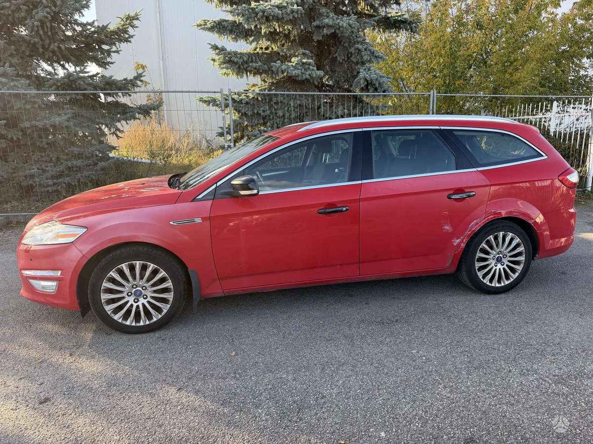 Ford Mondeo 2013 — фото 6