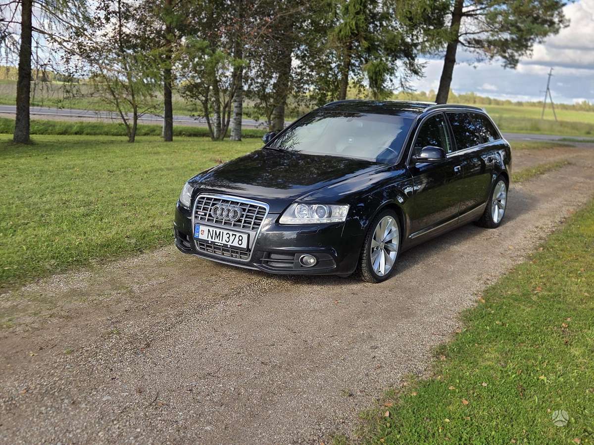 Audi A6 2010 — rear view