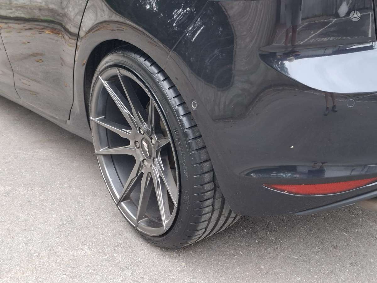 Volkswagen Golf 2013 — photo 34
