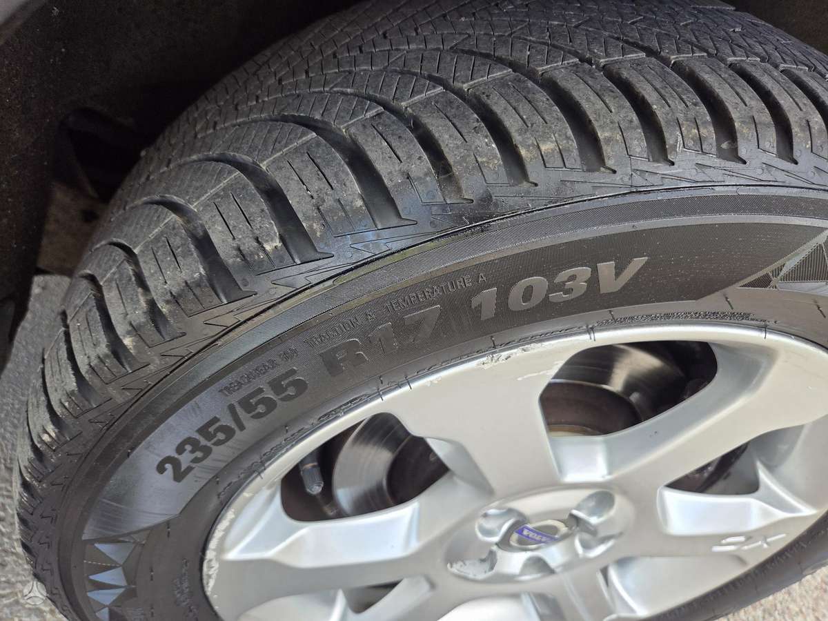Volvo XC70 2009 — photo 21