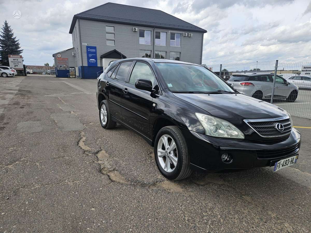 Lexus RX 2006 — вигляд ззаду
